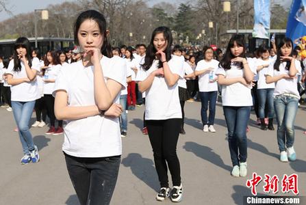 娱乐探索编辑部 | 娱乐圈再次惊现“孩子”，金钟大好在哪儿